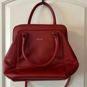 Matt & Nat Sheenan Vegan handbag with should strap